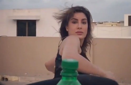 Spinning the #BottleCapChallenge