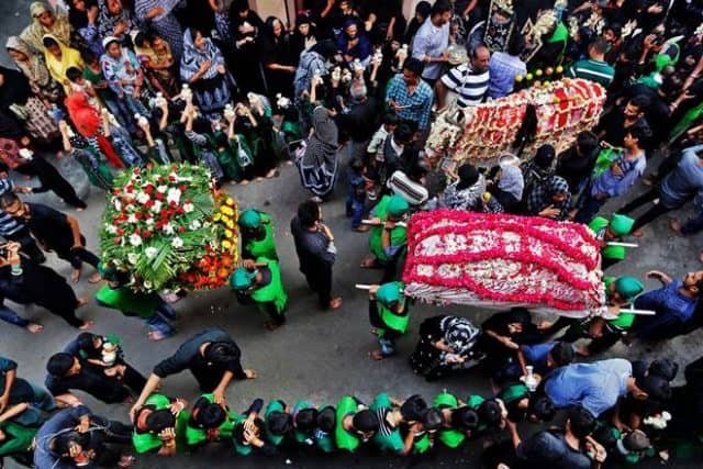 Ashura: Traffic plans and mobile services