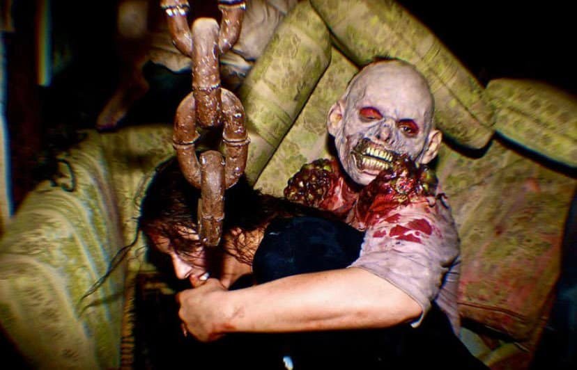 Earn $20,000 – by completing a terrifying tour at a ‘Haunted House’