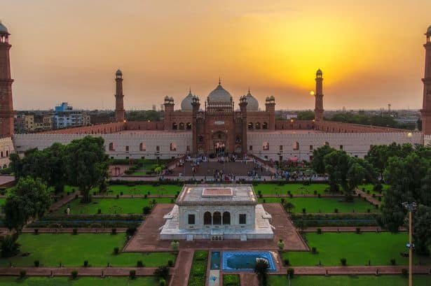 UNESCO labels Lahore as a ‘creative city’ in literature