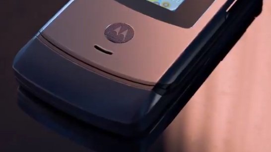 The new Motorola Razr is going to make you flip