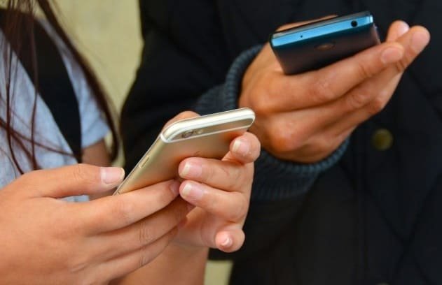 Punjab bans mobile phones in schools, colleges to curb drugs menace