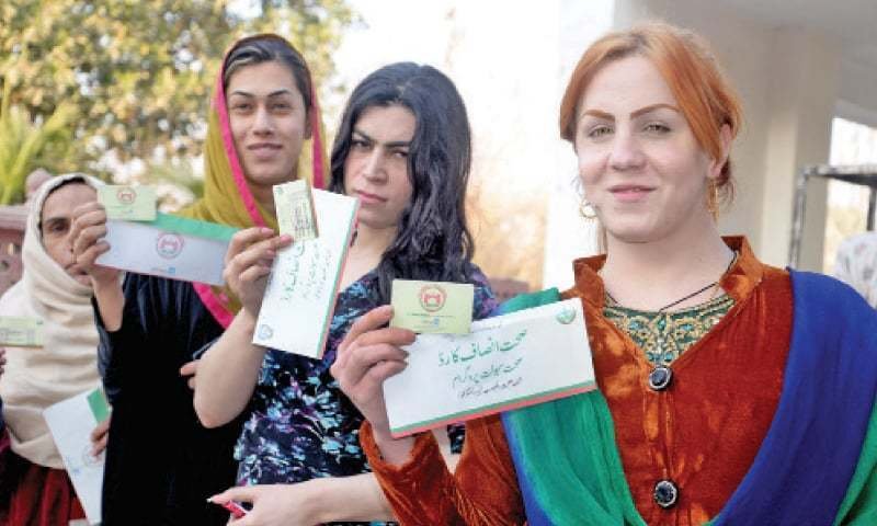 PM Imran distributes health cards to transgender community