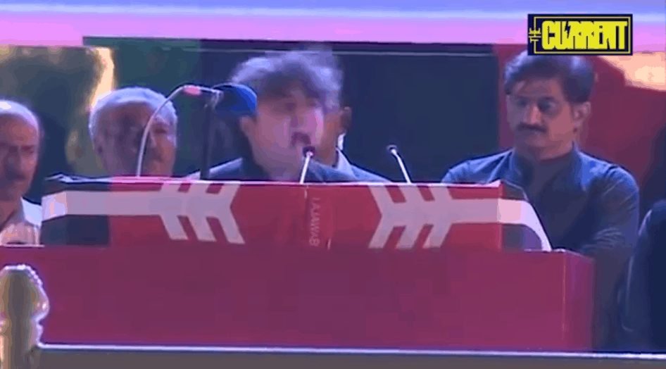 VIDEO: Bilawal, Bakhtawar go to the beach