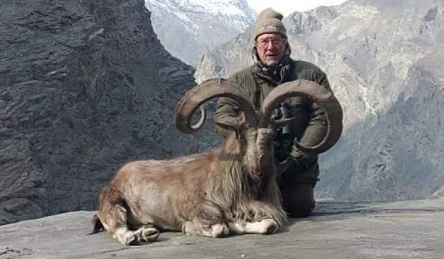 Season’s first markhor hunted in Skardu