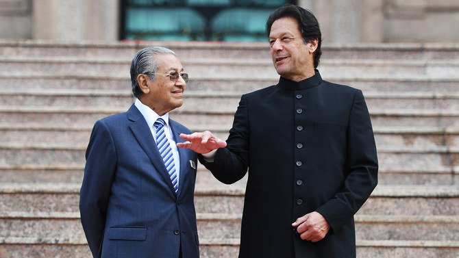 Malaysian PM’s gift to PM Imran arrives in Pakistan