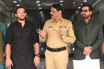 Afridi, Reema, Humayun Saeed thank former DG ISPR Gen Asif Ghafoor for his services