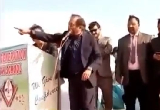 VIDEO: ‘Mera Yeh Bharam Hai, Mere Paas Tum Ho,’ Farooq Sattar tells party workers