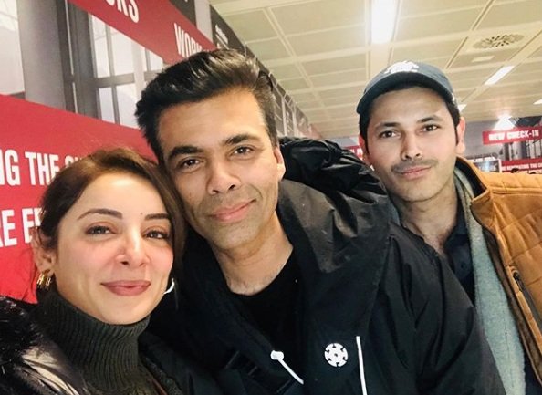 ‘Hello Pakistan’ says Karan Johar as he runs into Sarwat and Fahad