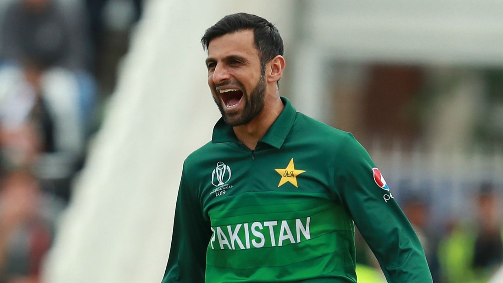 Shoaib Malik becomes the first Pakistani to play international cricket over four decades