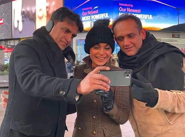 Yasir Hussain praises Iqra Aziz for wearing his late mother’s saree