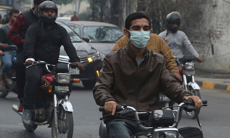 Coronavirus in Pakistan: Prices of face masks increase by 900%