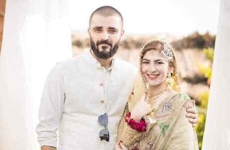 IN PICTURES: Hamza Ali Abbasi, Naimal Khawar recreate their wedding shoot