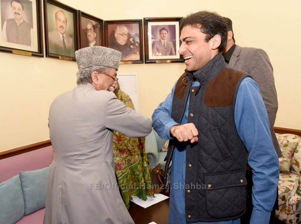 Hamza Shehbaz ‘avoids coronavirus’ in meeting with ex-Punjab Assembly speaker