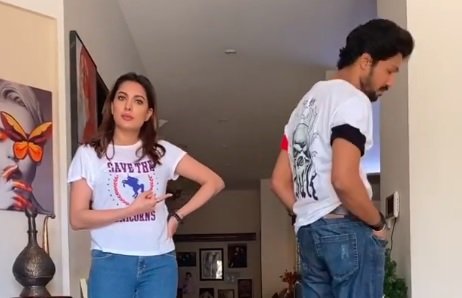 Mehwish Hayat takes the viral ‘Oh Na Na’ dance challenge