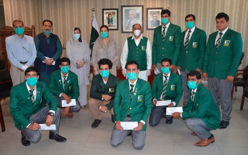 Govt awards cash prizes to winners of South Asian Games