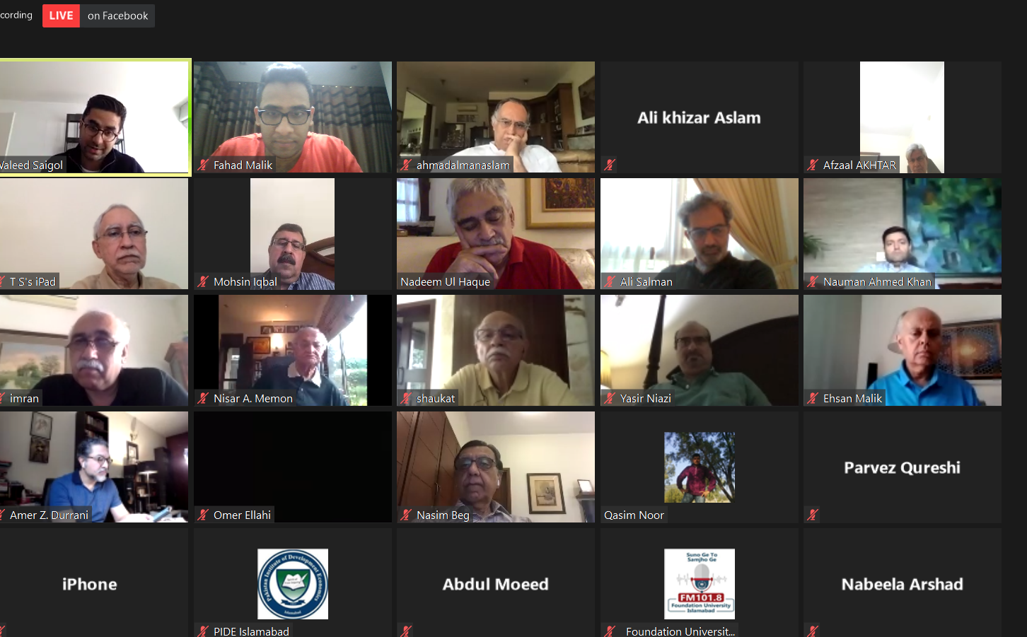 Why do businesses not grow in Pakistan?