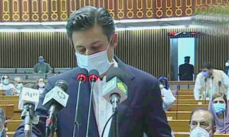 ‘Unrealistic and meaningless’: Economists react to PTI govt’s second federal budget