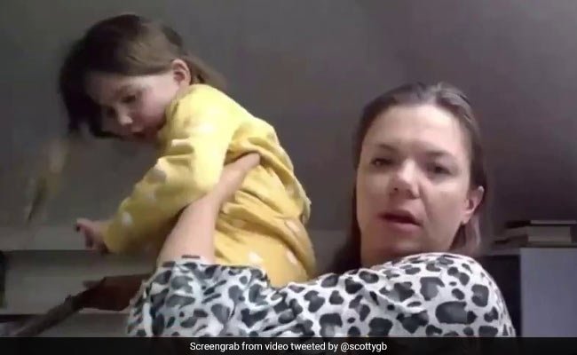 Expert’s daughter invades BBC interview, asks ‘Mummy, what’s his name?’