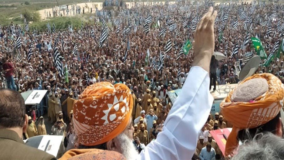 JUI-F lawmaker threatens to blow up assembly with a bomb, gets suspended