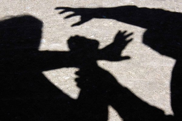 16-year-old girl surrenders after killing father for abusing mother