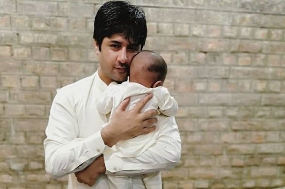 VIDEO: Imran Ashraf’s son has an adorable reaction to father’s first LSA nomination