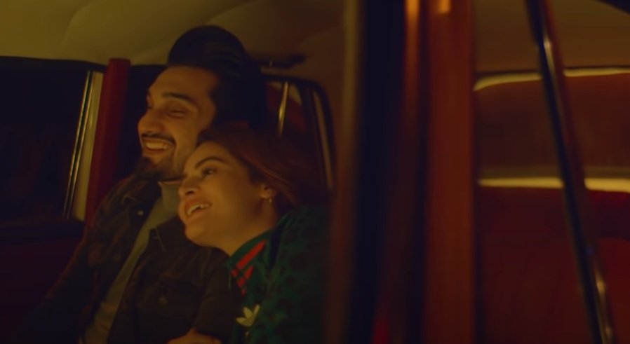Uzair Jaswal drops new single ‘Yaadaan’ ft. Minal Khan