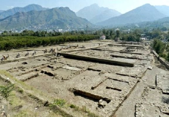1,300-year-old Hindu temple discovered in KP