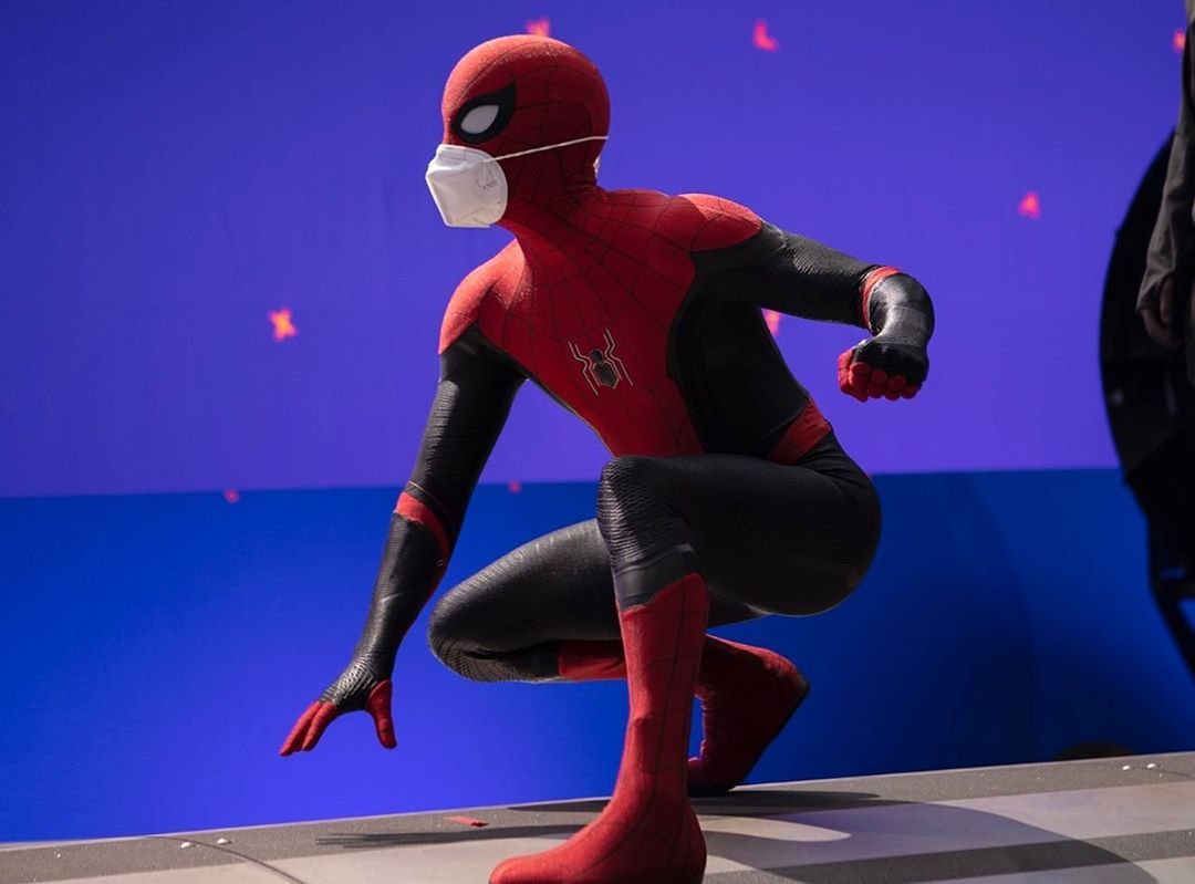 Will Spider-Man wear two masks now?