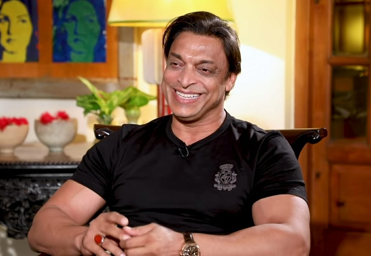 Shoaib Akhtar says women should be allowed to wear whatever they want