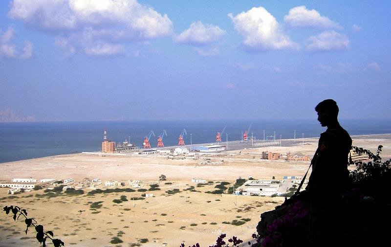 Balochistan govt halts Gwadar fencing after backlash