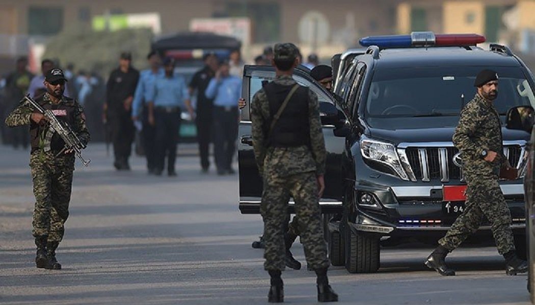 Tensions run high as PDM remains undeterred on protest outside ECP amid terror threats