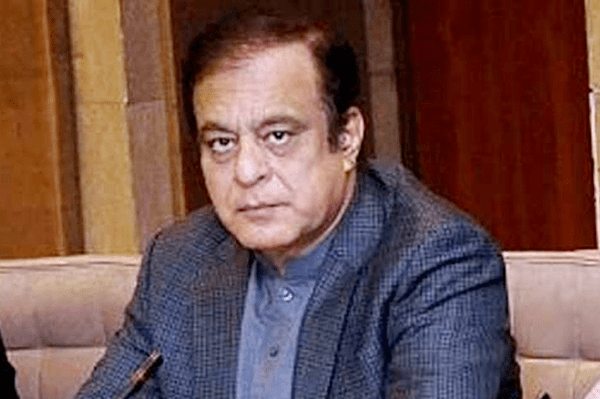 Video defending Naeem Bukhari’s posting as PTV chairman comes back to bite Faraz