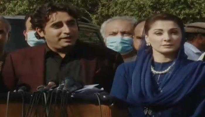 PTI leaders fed up with PM Imran, claims Maryam