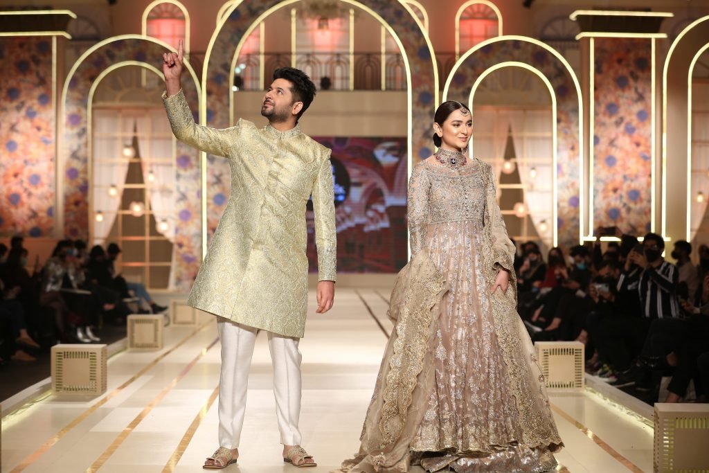 Models thank Imran Ashraf for appreciating their efforts