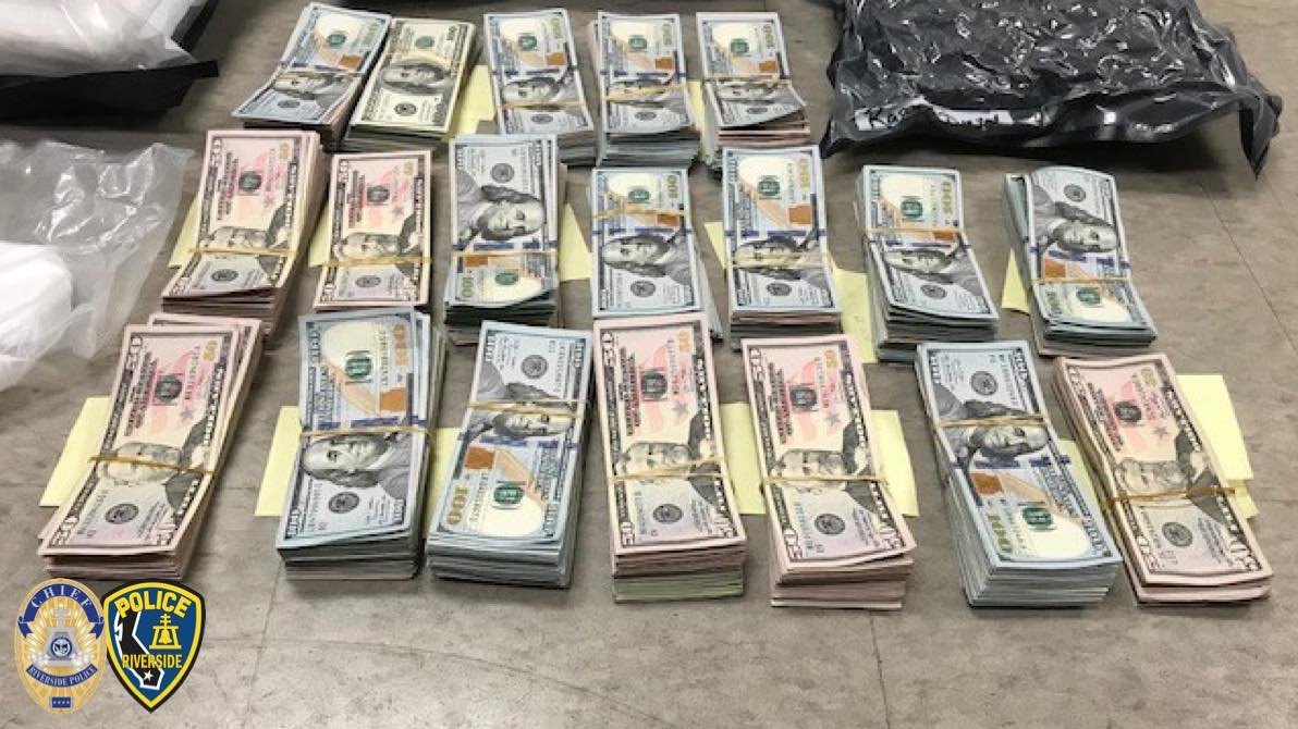 PTI govt borrows $6.7bn in FY20-21, says report