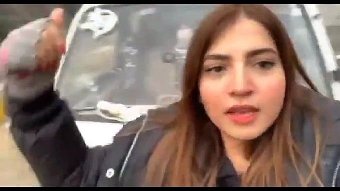 Indian police join #PawriHoRahiHai trend, ask citizens to report late night parties