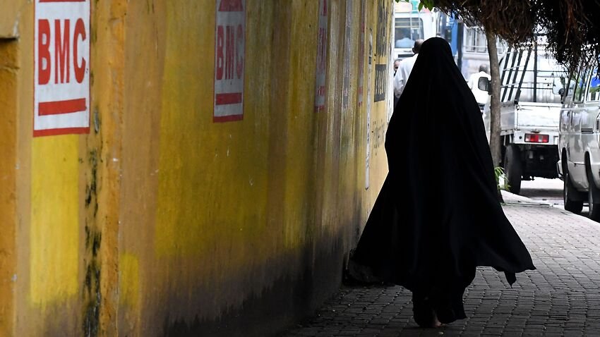 Sri Lanka to ban Burqas in public