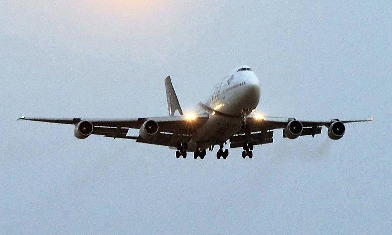Canada bans flights from Pakistan, India for 30 days