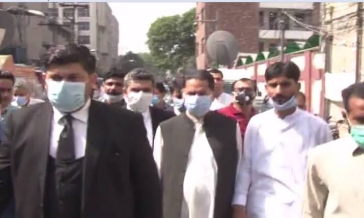 PML-N’s Javed Latif arrested from courtroom in anti-state remarks case