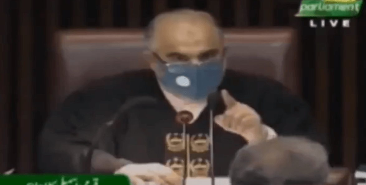 ‘I will throw a shoe at you’: Khaqan Abbasi threatens Asad Qaiser