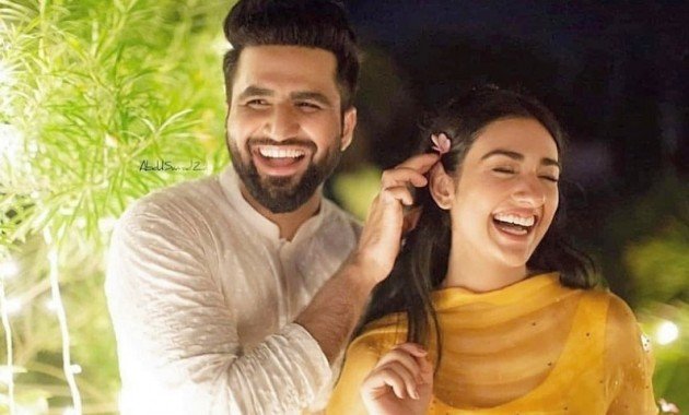 Sarah Khan adds fuel to pregnancy rumours with cryptic post