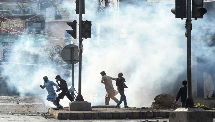 Round Three: Sheikh Rasheed to meet TLP workers tonight