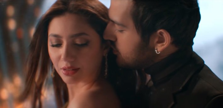 Mahira Khan, Azaan Sami Khan turn up the heat in ‘Tu’
