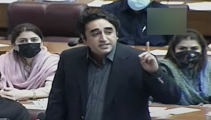 Bilawal slams PML-N’s Ahsan Iqbal, calls him ‘office-bearer on paper’