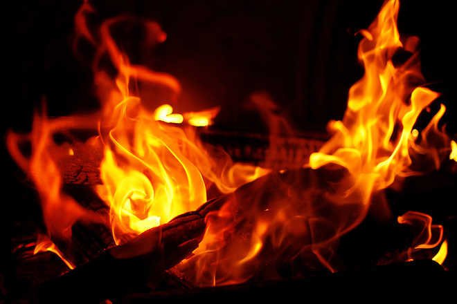 Man sets textile shop on fire over unpaid salary