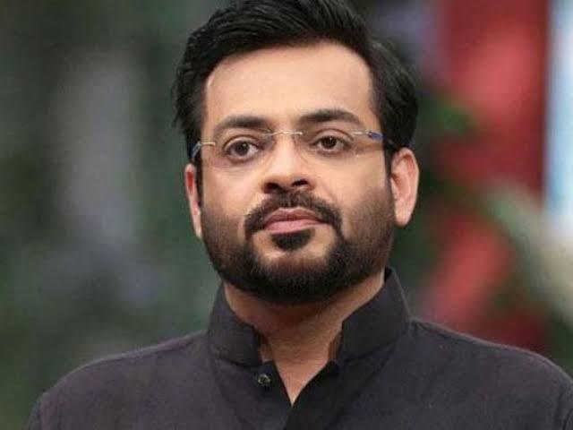 Express TV fires Aamir Liaquat over inappropriate conduct?