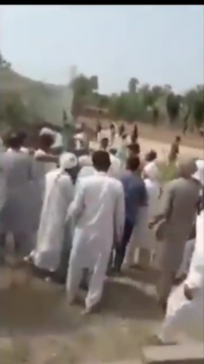 Ahmadi graveyard attacked during a woman’s burial