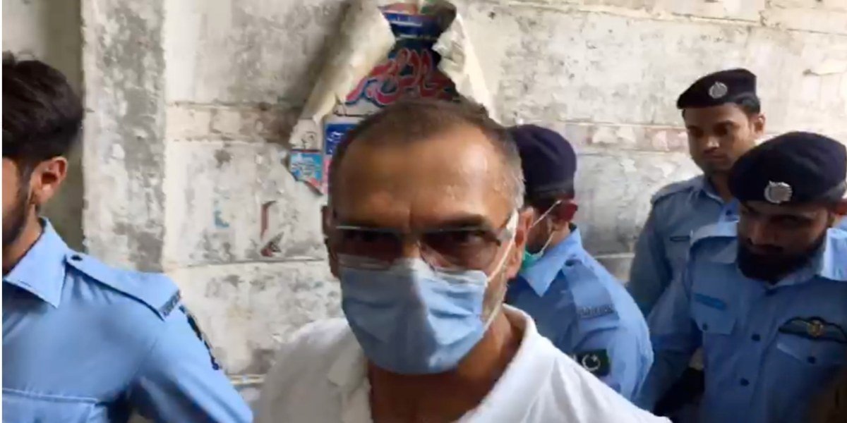 ‘I condemn the murder, it is a heinous crime,’ Zahir Jaffer’s father speaks to reporters