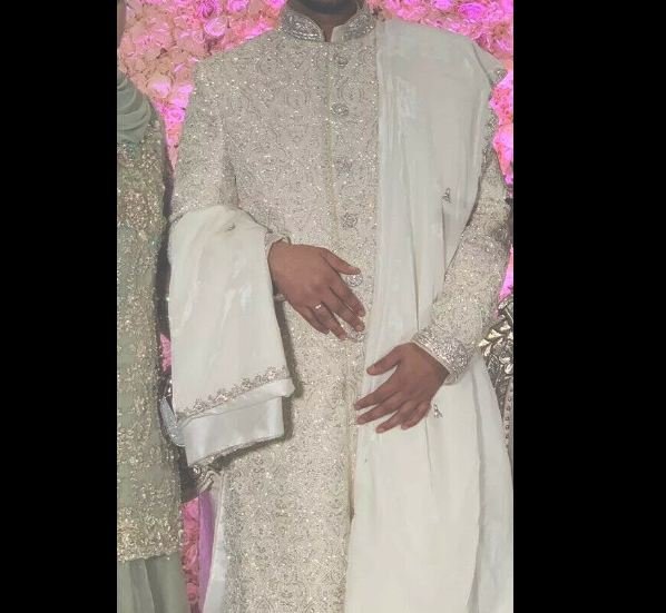 Groom’s mother beats him with chappal during wedding ceremony